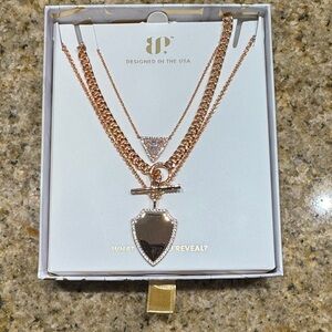 Bomb Party - She Is Armed With Passion. Chic Rose Gold Necklace Set